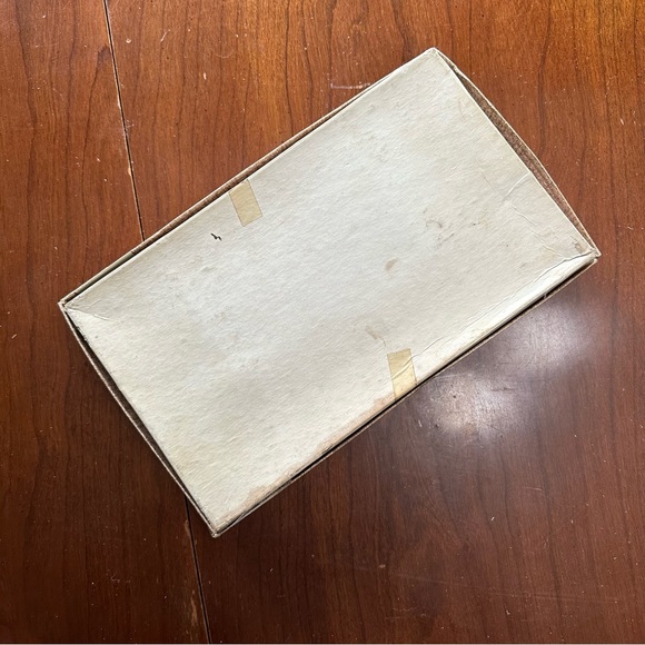 Vintage 1962 PASSWORD Board Game - Milton Bradley - Original First Edition - Picture 10 of 11